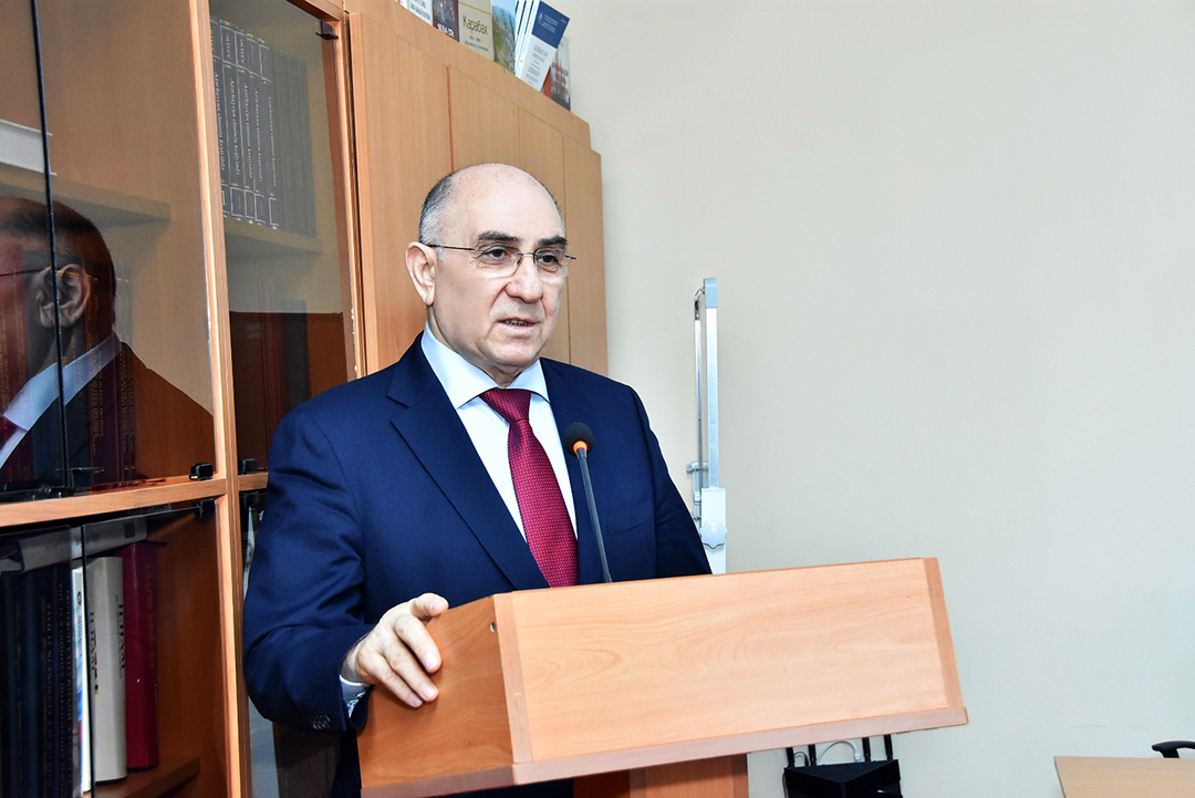 Akademik Rasim Əliquliyev: “Azərbaycanda informasiya mədəniyyətinin təşəkkülü və təkamülü tarixinin araşdırılmasına böyük ehtiyac vardır”, Elm və Təhsil Nazirliyi, Elm ve Tehsil Nazirliyi, Azərbaycan Respublikası Elm və Təhsil Nazirliyi, Azerbaycan Respublikasi Elm ve Tehsil Nazirliyi, Elm və Ali Təhsil üzrə Dövlət Agentliyi, Elm və Ali Təhsil, AMEA, Azərbaycan Milli Elmlər Akademiyası, Elmler Akademiyasi, İnformasiya Texnologiyaları İnstitutu, İnformasiya Texnologiyaları, AMEA ITI, AMEA İTİ, İTİ, ITI, ikt.az, ict.az, ict, ikt, www.ict.az, www.ikt.az, Rasim Aliguliyev, Rasim Əliquliyev, RM Əliquliyev, Əliquliyev Rasim, Academician Rasim Aliguliyev